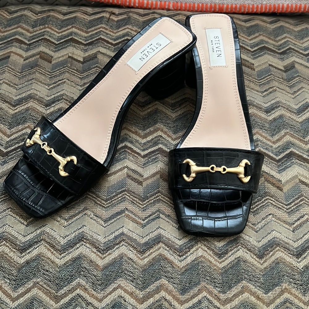 Steven by  Steve Madden Laytin - Horsebit detail sandals